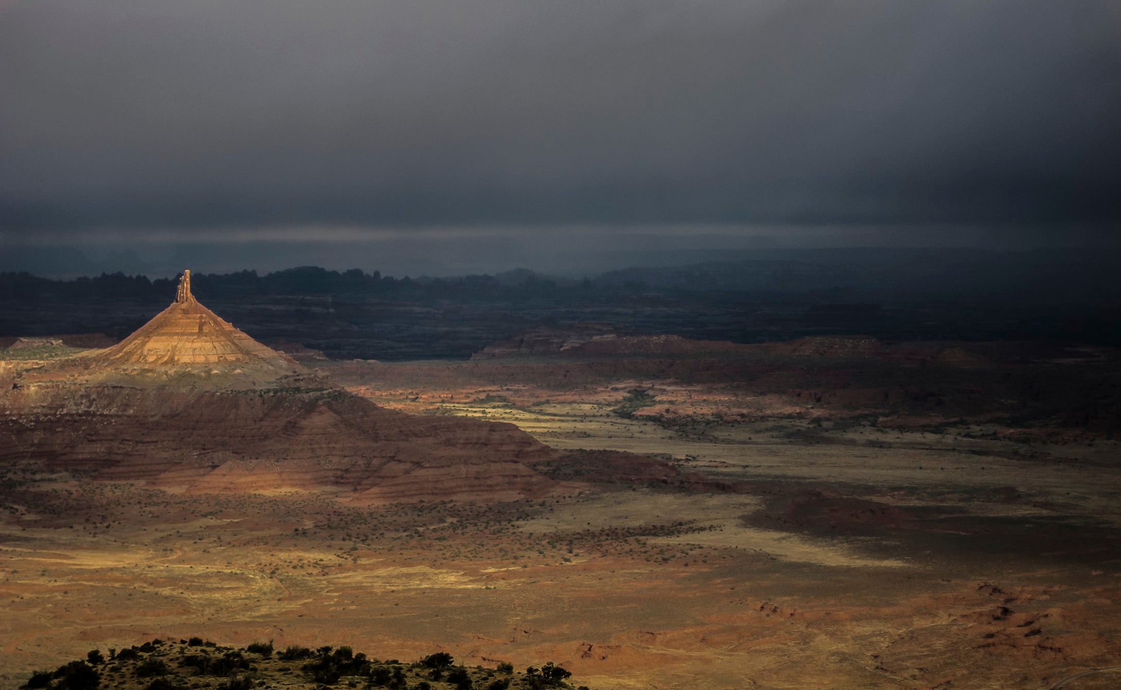 Six Shooter Peak  In The Needles District